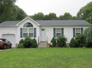 26 Southaven Ave, Mastic, NY 11950