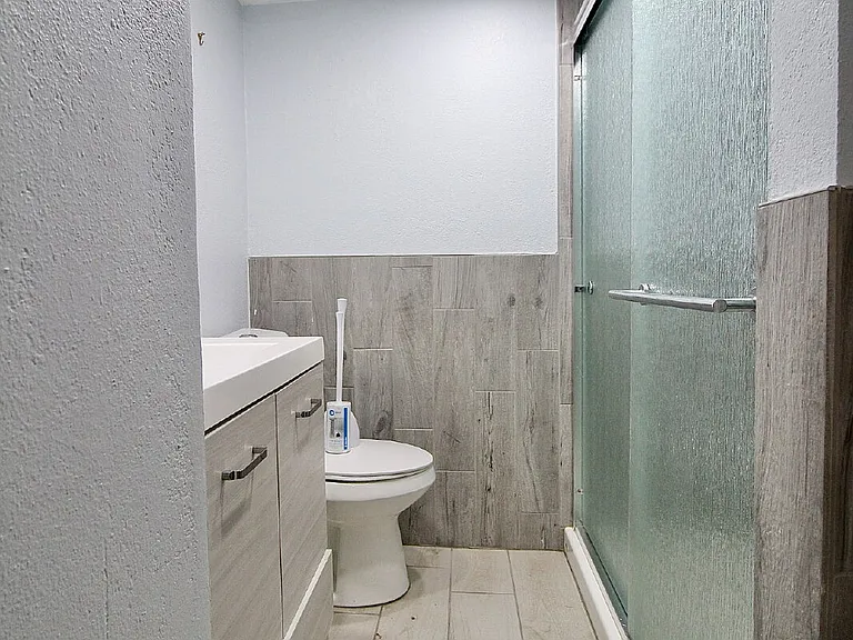 13238 Alcott Cir — Photo 23
