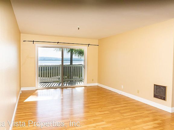 5th image of 3991 Crown Point Dr Unit 214