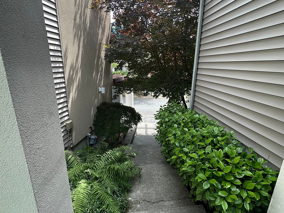 1st image of 2755 124th Ave SE
