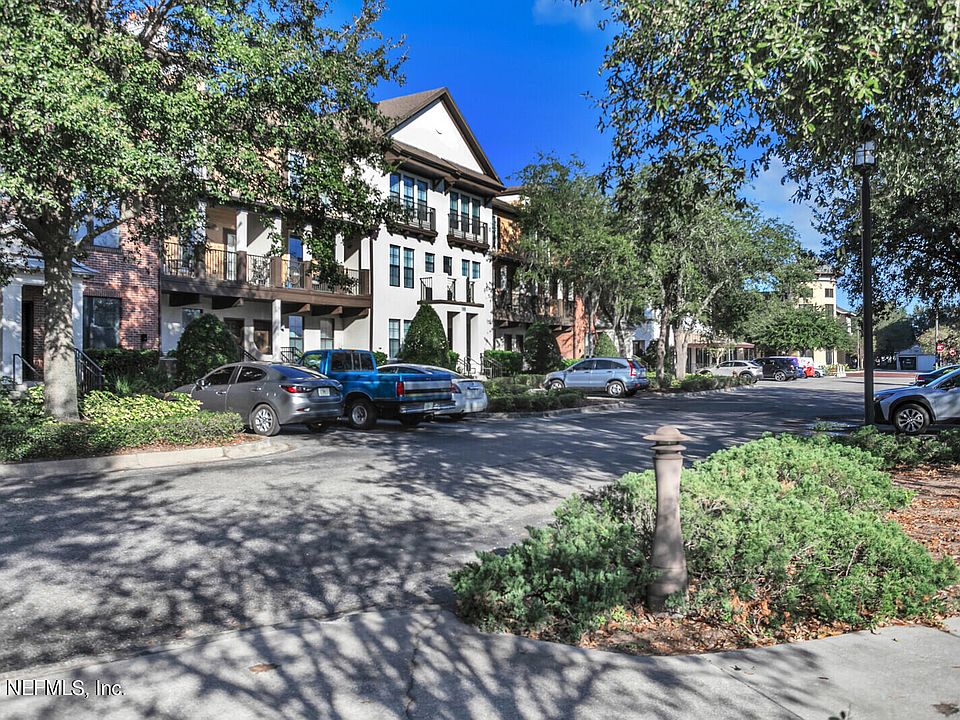 1st image of 9823 TAPESTRY PARK Circle #503