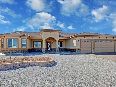 3080 S Prairie Ave, Pahrump, NV, 89048