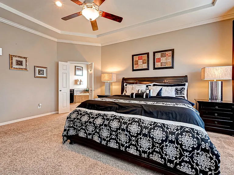 4311 Madera Creek Ln — Photo 33