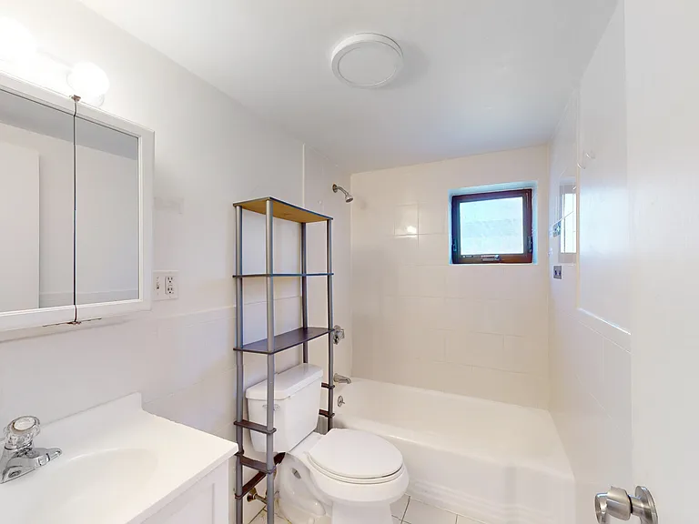 175 W Wyoming Ave #38 — Photo 7