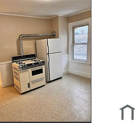 1st image of 407 Water St APT 4