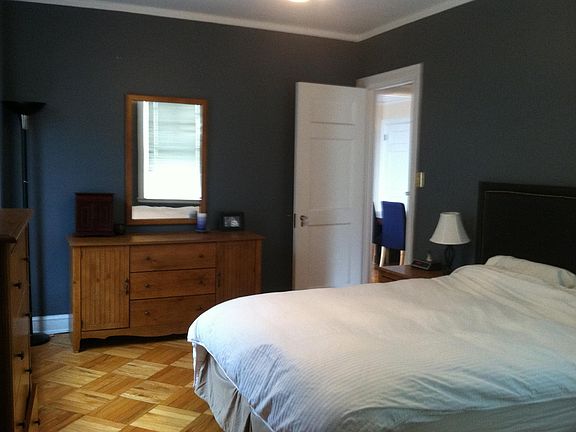 Master Bedroom (11'6" x 15'6")