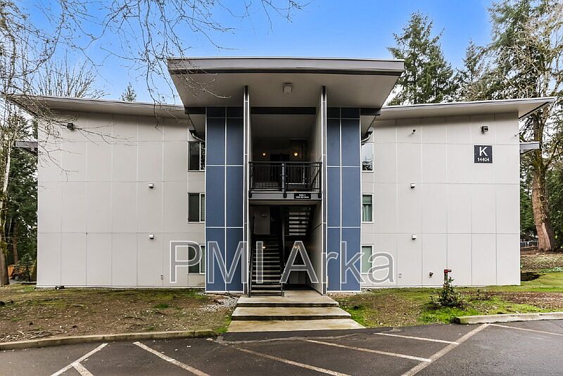 1st image of 14404 NE 31st St APT K106