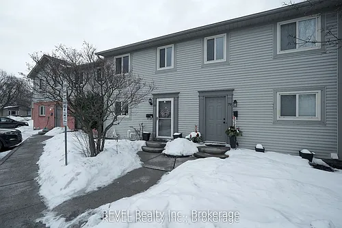65 Dorchester Blvd Photo 1