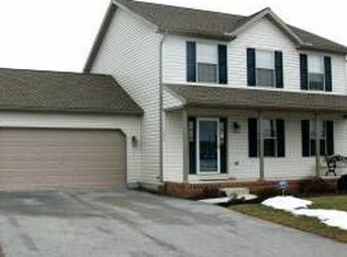 226 Hillside Dr, East Berlin, PA 17316