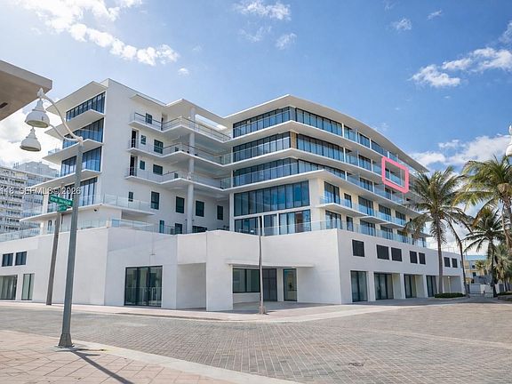 3rd image of 3319 N Ocean Dr #608