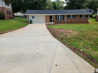 2348 Clifton Springs Mnr, Decatur, GA 30034