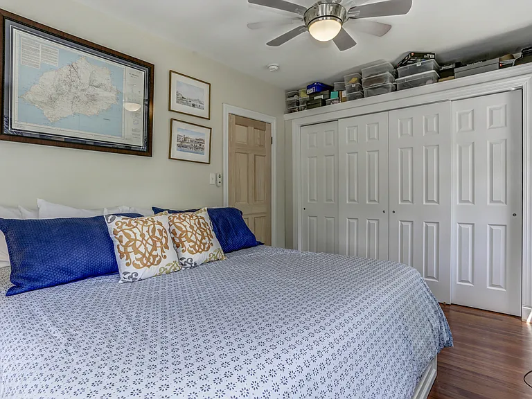 821 Tewkesbury Pl NW — Photo 39