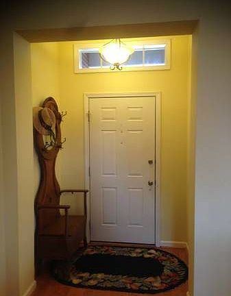 4th image of 2621 Queens Hollow Ct