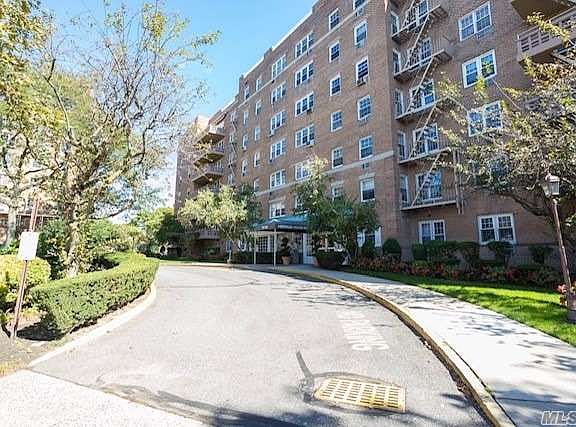 2nd image of 15135 84th St APT 2K