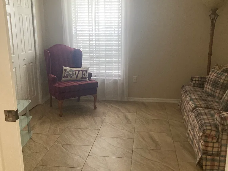 11425 Billingham Blvd — Photo 8