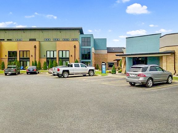 3rd image of 1803 Ramada Blvd #402