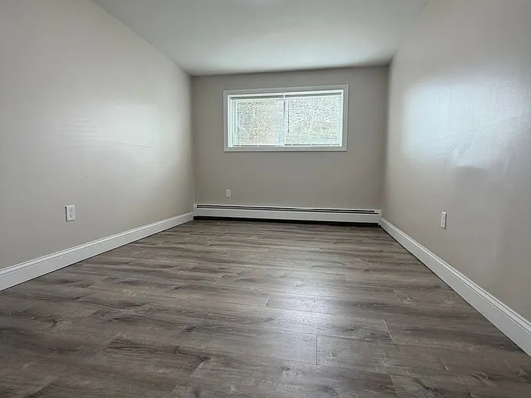 Willard Street Apartments offers the perfect location, with easy access to all major Highways 495... — Photo 20