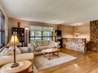 726 Vicky Ln, Lino Lakes, MN 55014