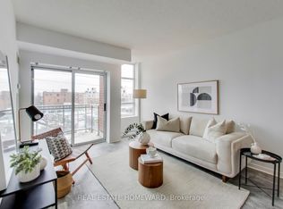 2495 Dundas St W #412, Toronto, ON M6P 1X4