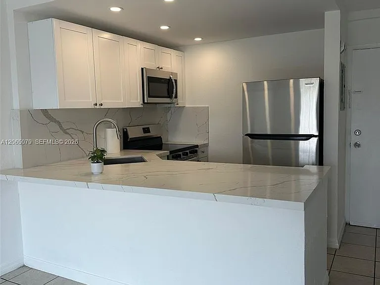 801 NW 47th Ave #608W — Photo 5