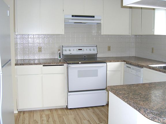 5th image of 6515 23rd Ave NE #1