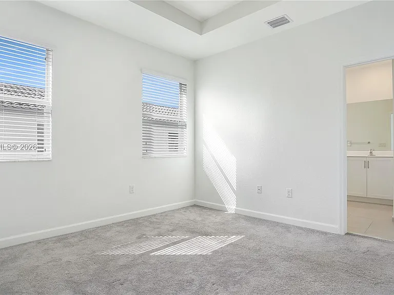2676 SE 12th St #2676 — Photo 25