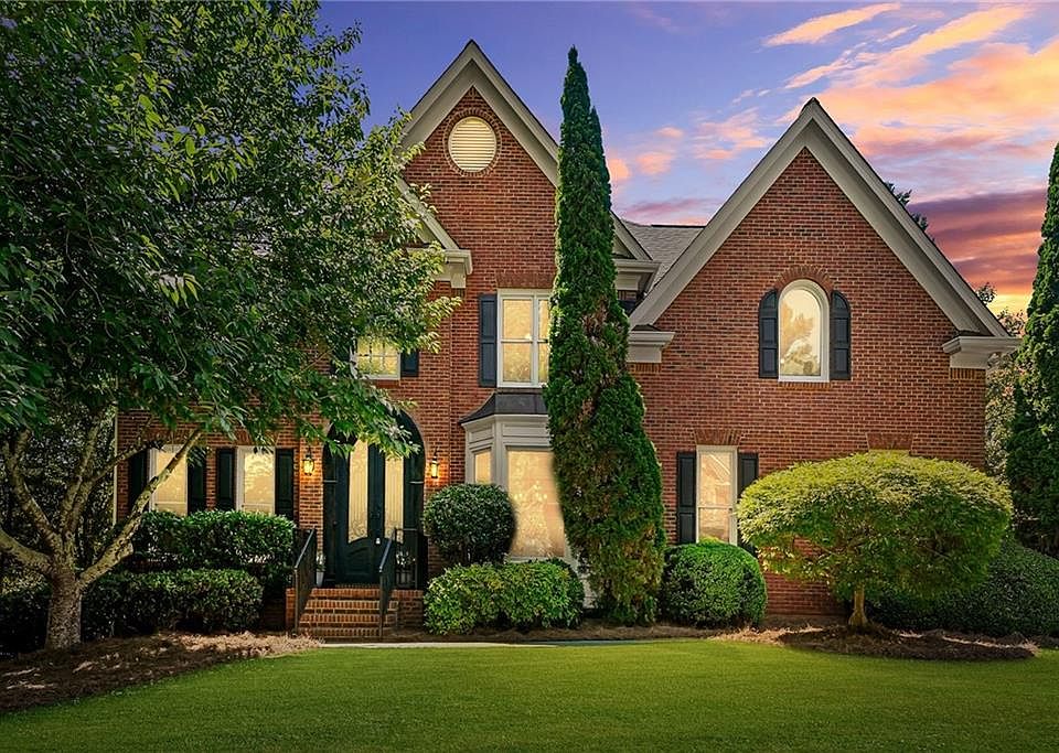 1st image of 200 York Town Cir