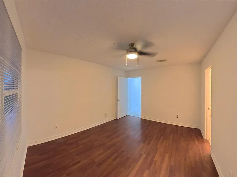 2319 N Congress Ave #28 — Photo 14