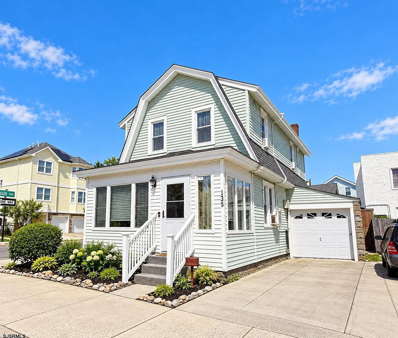 3 bed, 2.0 bath, $20,100 — Photo 1