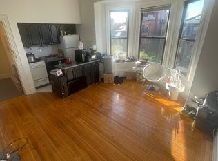 364 Marlborough St APT 7, Boston, MA 02115