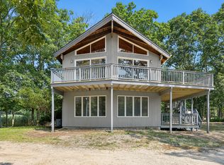 1575 Eugenes Rd, Cutchogue, NY 11935