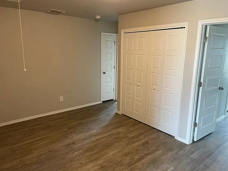 12925 Candace Way — Photo 7