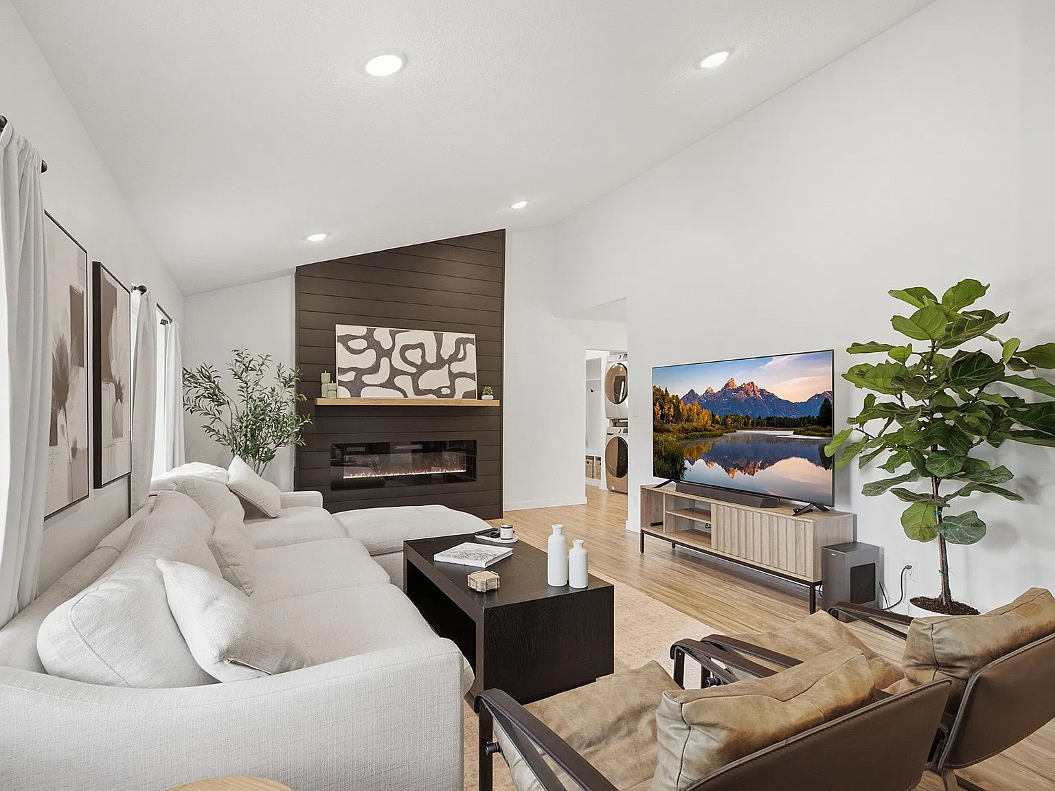 7840 Harold Ave — Photo 3