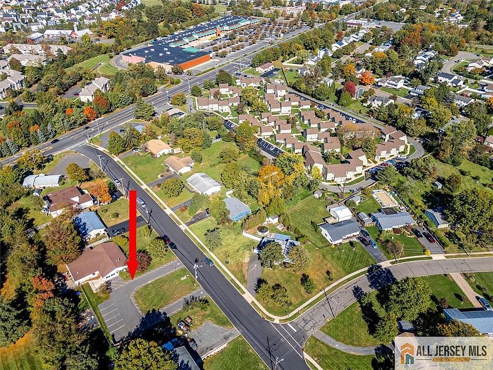 1st image of 9 Stanworth Rd S