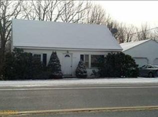 690 Lebanon St, Sanford, ME 04073