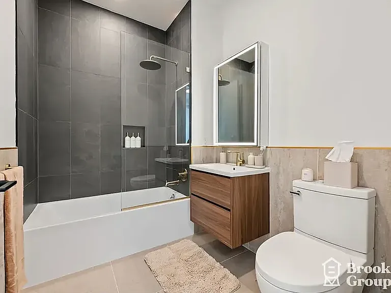 556 Baltic St #809 — Photo 8
