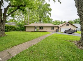 3401 N Stoneycrest Rd, Bloomington, IN 47404