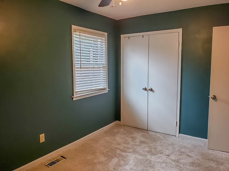 723 Skycliff Ct — Photo 20