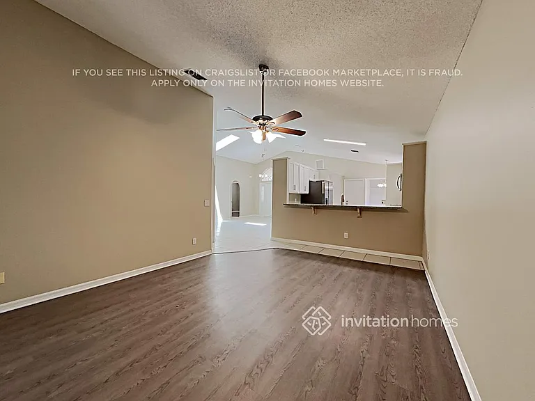 2920 Pebble Creek St — Photo 6