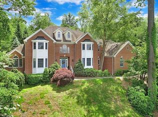 51 Charles Rd, Stirling, NJ 07980