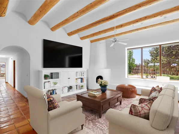 1 Azul Pl, Santa Fe, NM 87508