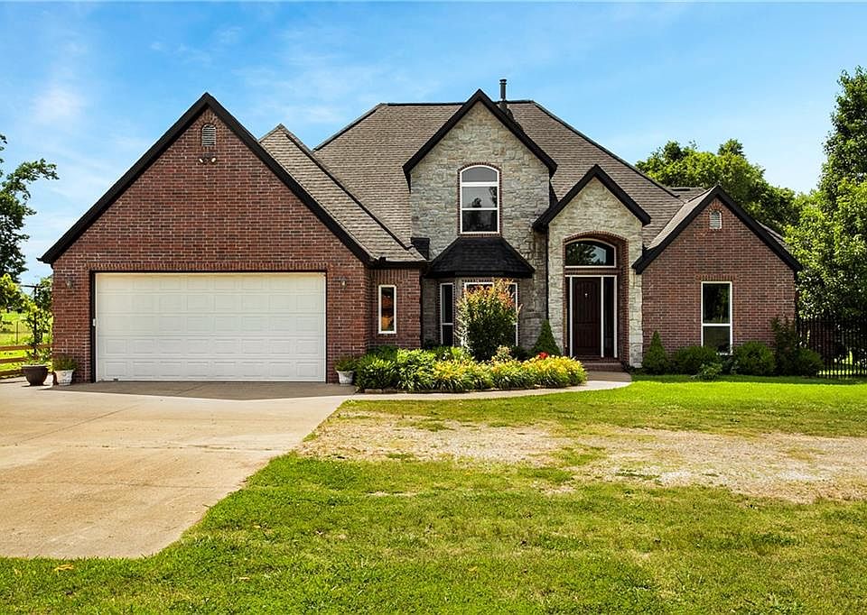1st image of 15225 Asher Ct
