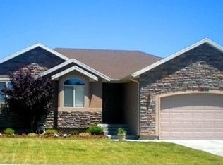 5692 W Shady Stone Dr, South Jordan, UT 84009