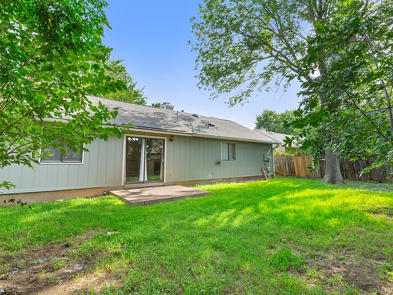 1808 Prairie Star Ln — Photo 25