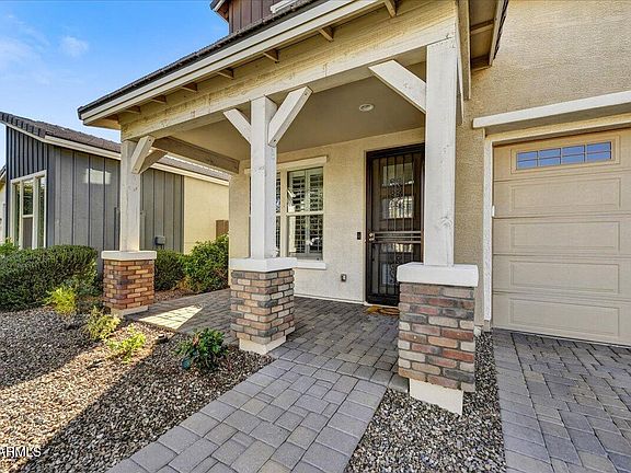 5th image of 2091 E WISTERIA Drive