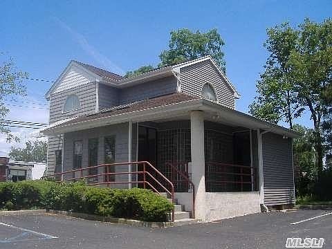 1st image of 155 Higbie Ln