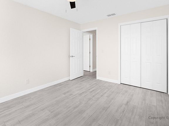 3rd image of 6305 Alderwood St