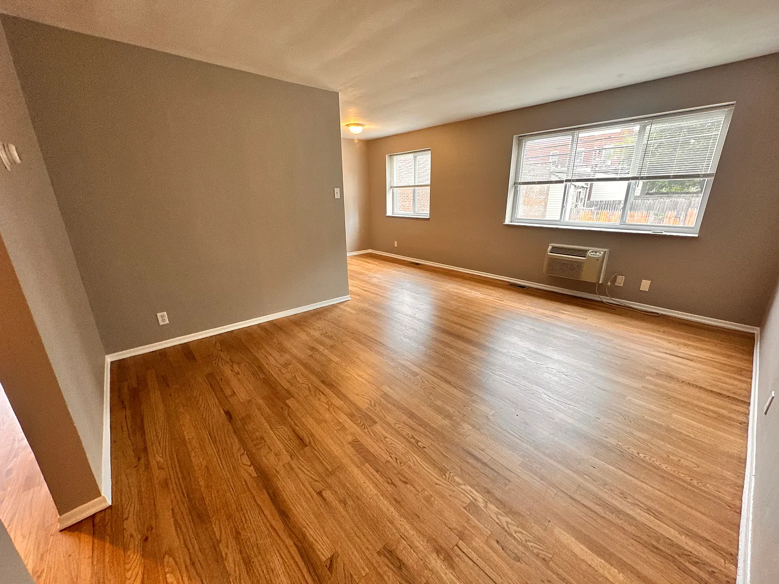1 bed, 800 sqft, $800 — Photo 2