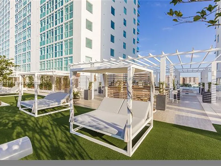 400 Sunny Isles Blvd #1708 — Photo 46
