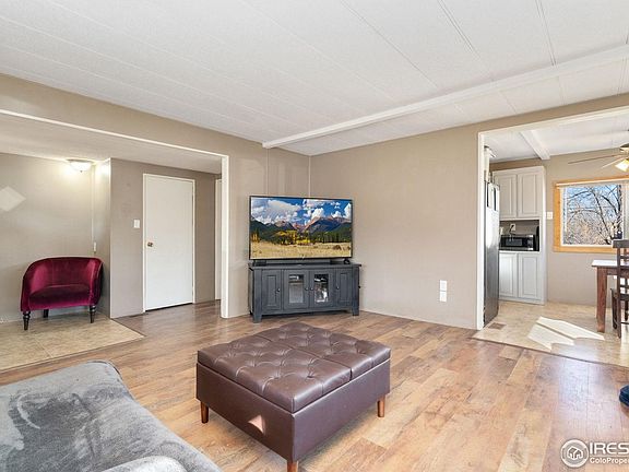 4th image of 3814 Yosemite Dr